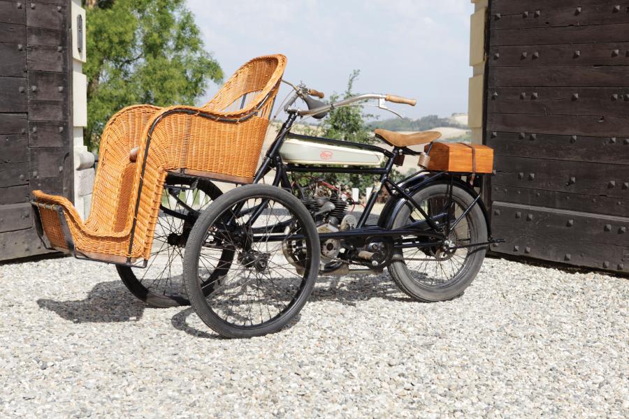  Fongri-NSU V-Twin Tricycle 1919 года  (фото 1 из 6)